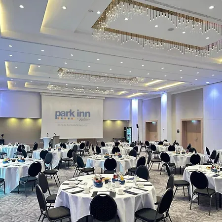 Park By Radisson Alexanderplatz 4*