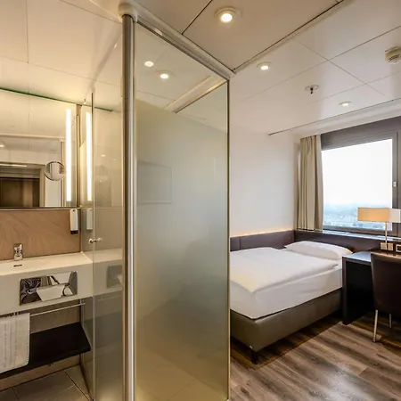Hotel Park By Radisson Alexanderplatz 4*