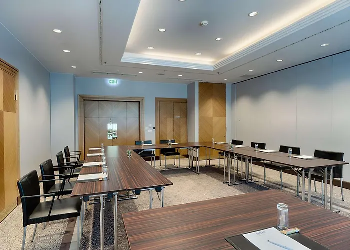 파크 인 바이 라디슨 알렉산더플라츠 호텔