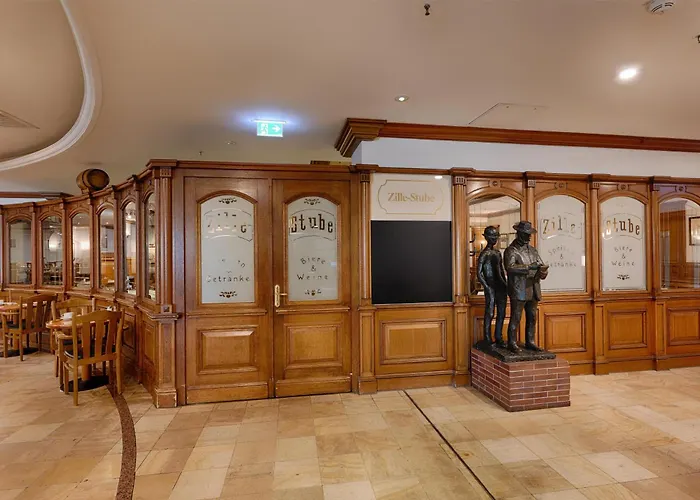 파크 인 바이 라디슨 알렉산더플라츠 4*