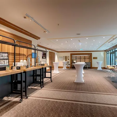 파크 인 바이 라디슨 알렉산더플라츠 호텔