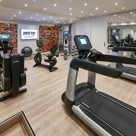 호텔 파크 인 바이 라디슨 알렉산더플라츠