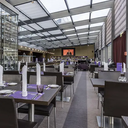 파크 인 바이 라디슨 알렉산더플라츠 4*