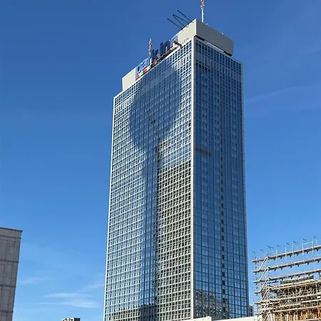 Park By Radisson Alexanderplatz Hotel 4*