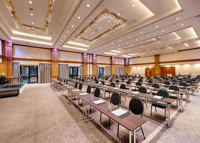 Ξενοδοχείο Park By Radisson Alexanderplatz 4*