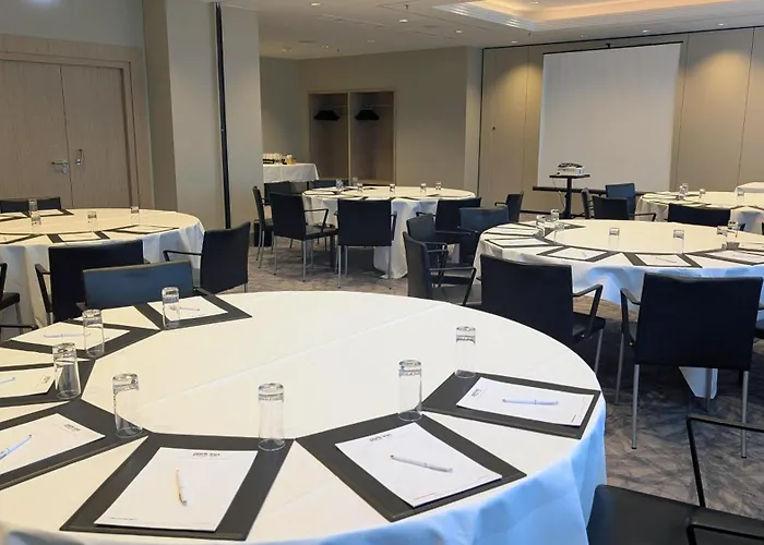 Park By Radisson Alexanderplatz 4*